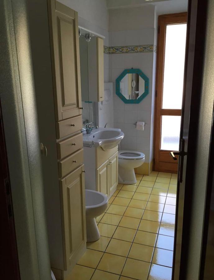 Appartamento In Villa Sulle Colline Di Torino Buitenkant foto